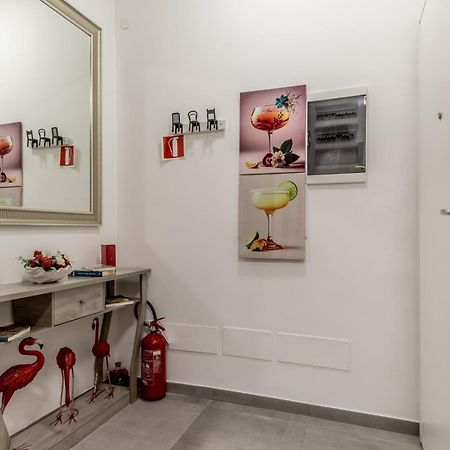 White Living R-Home Рим Екстериор снимка