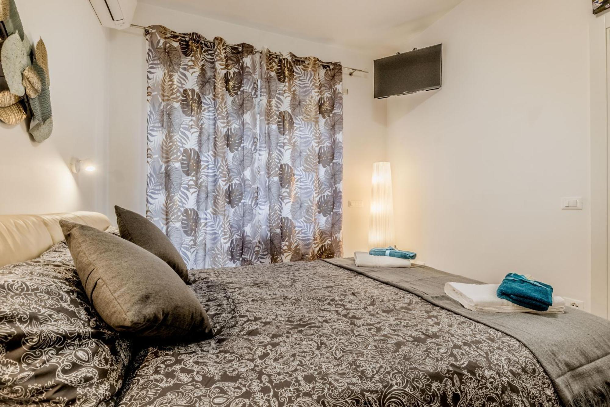 White Living R-Home Рим Екстериор снимка